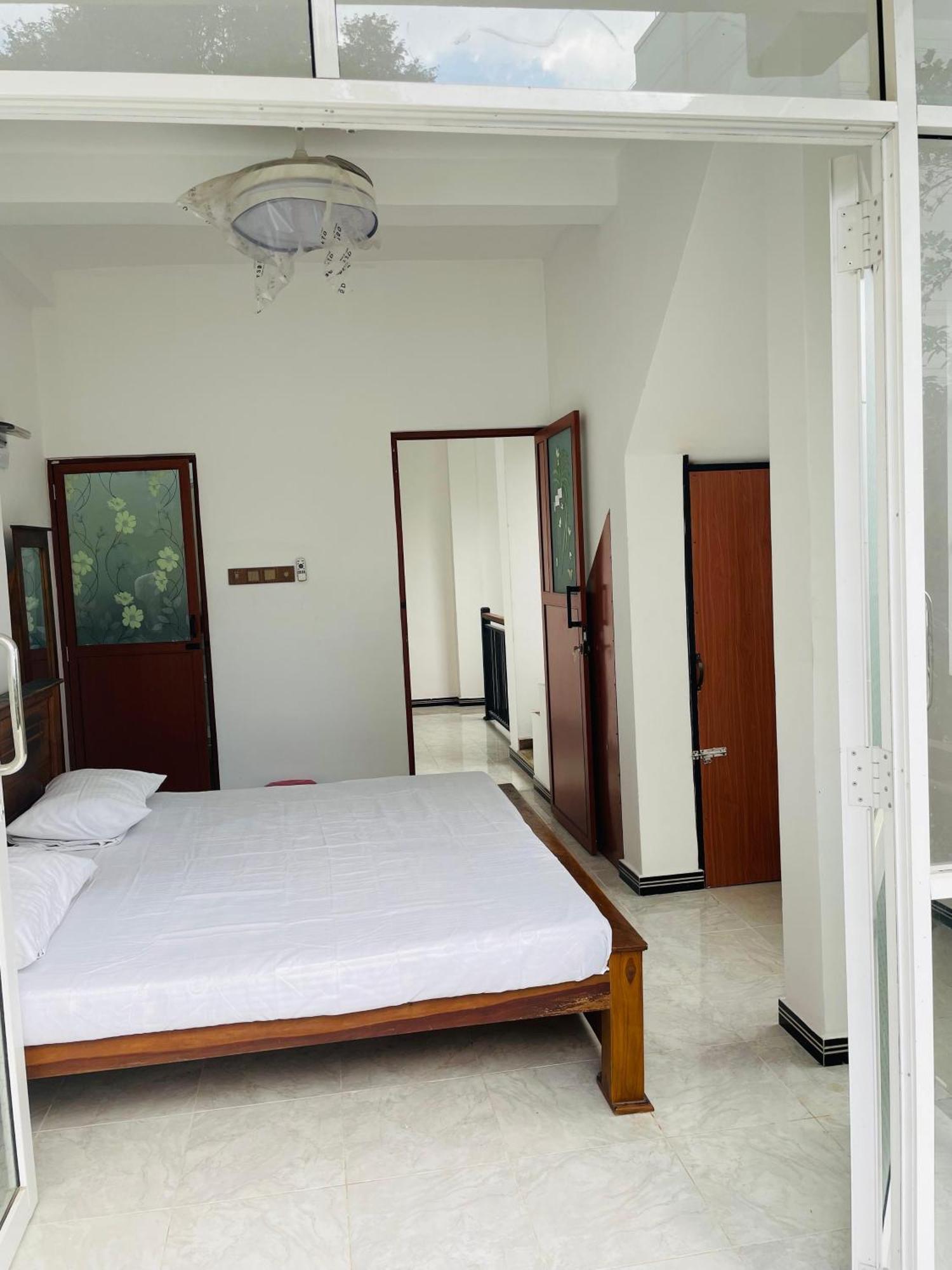 Star Village Hostel Kandy Esterno foto