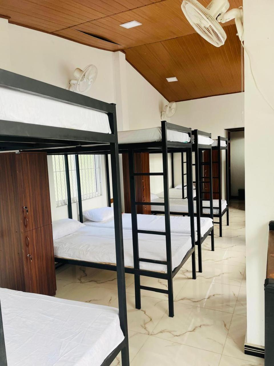 Star Village Hostel Kandy Esterno foto